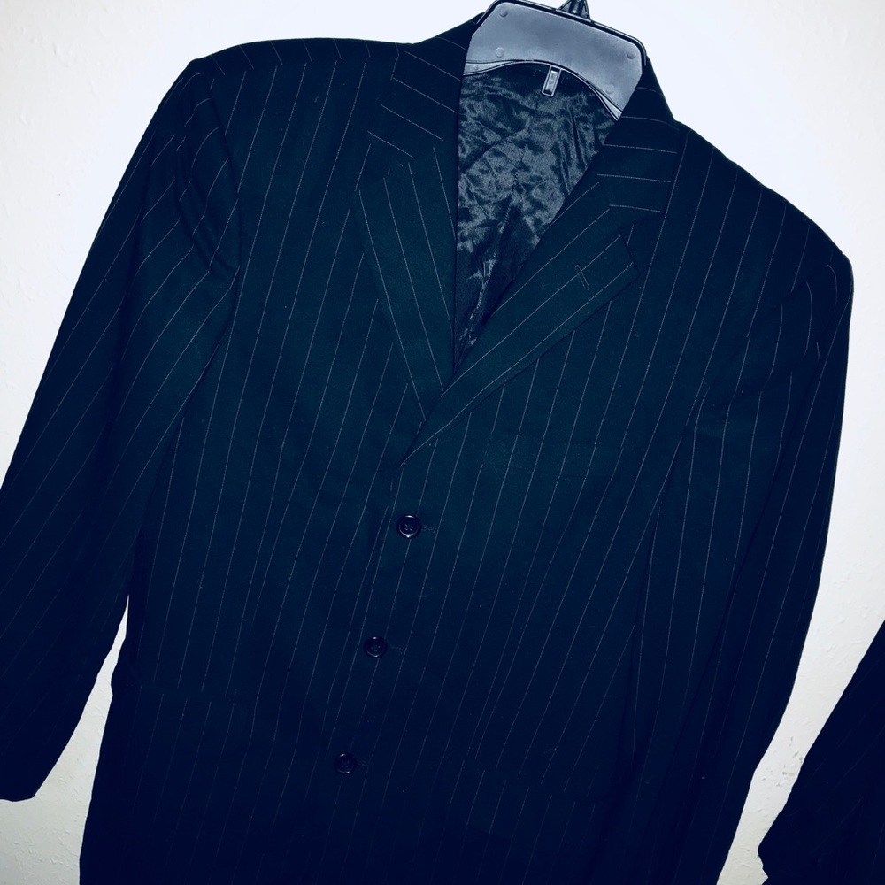 Men’s coat very nice and good quality